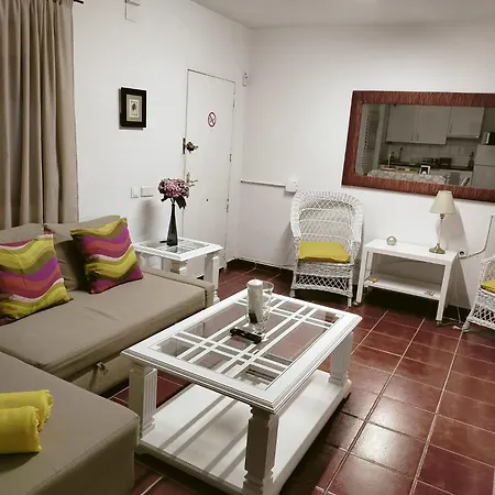 Fantastico Apartamento Con Piscina Comunitaria Junto Al Mar En Malaga Exterior photo
